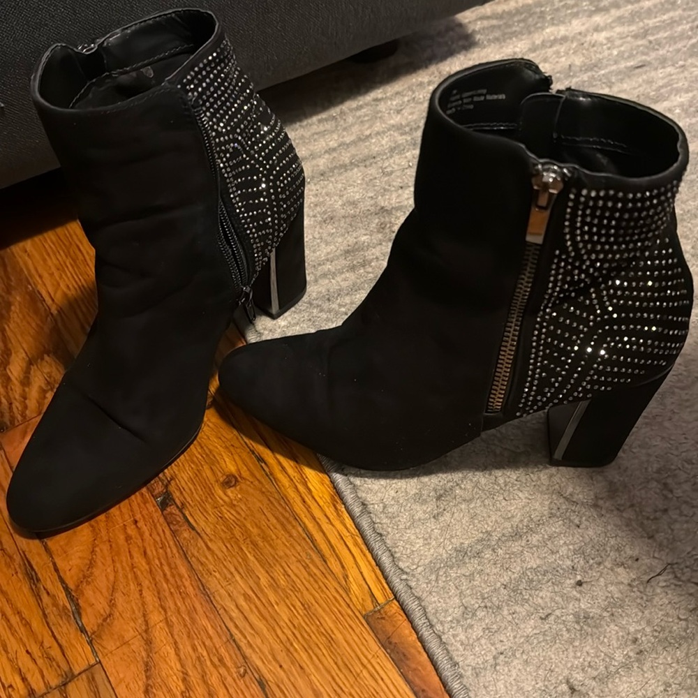 Women’s Ankle Booties